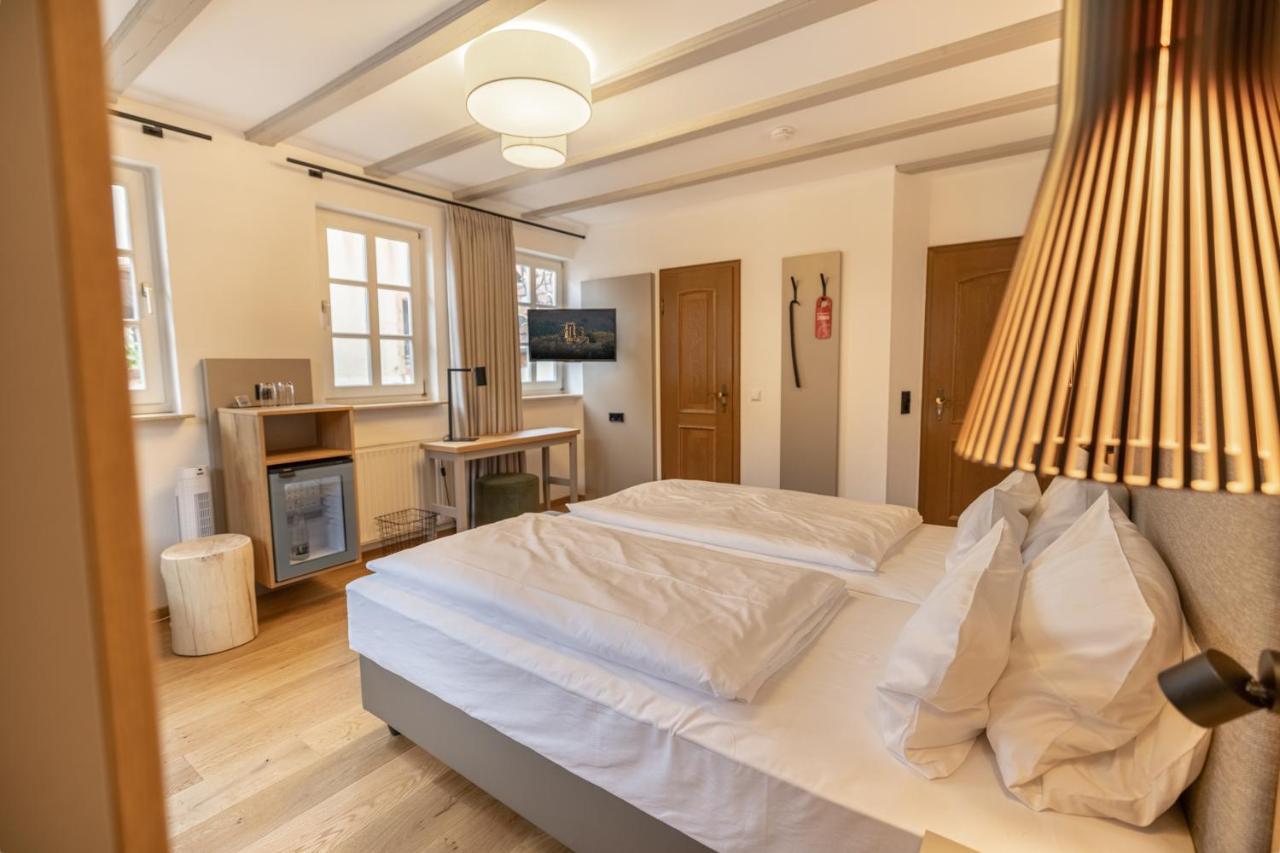 Wanderers Neubau Birkweiler